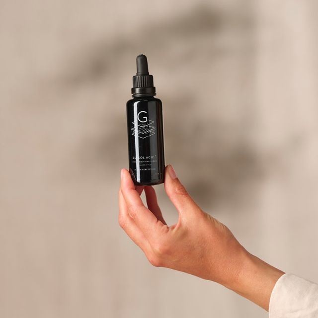 GLYCOL ACID+ BIG GREEN FAVOURITE | IK Skin Perfection